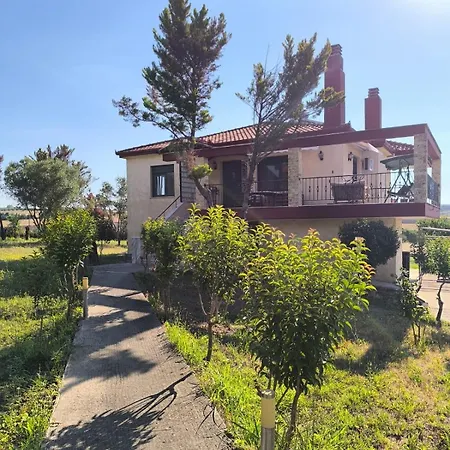 Leontsini Country Villa فيلة إبانومي