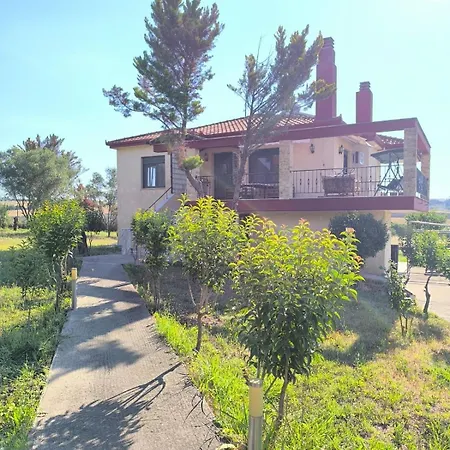 Leontsini Country