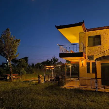 Leontsini Country Villa * إبانومي