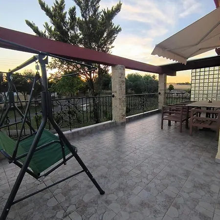 Leontsini Country Villa